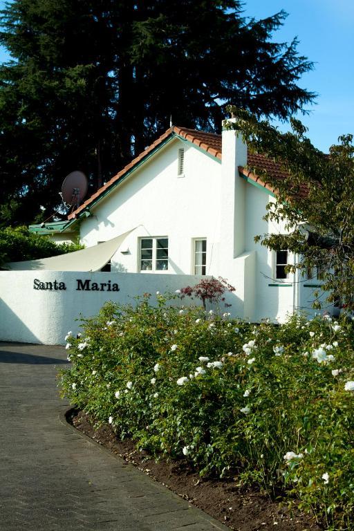Santa Maria Motel Роторуа Екстериор снимка